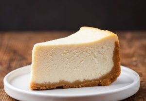 Eggnog Cheesecake Recipe: A Holiday Delight that Melt-in-Your-Mouth