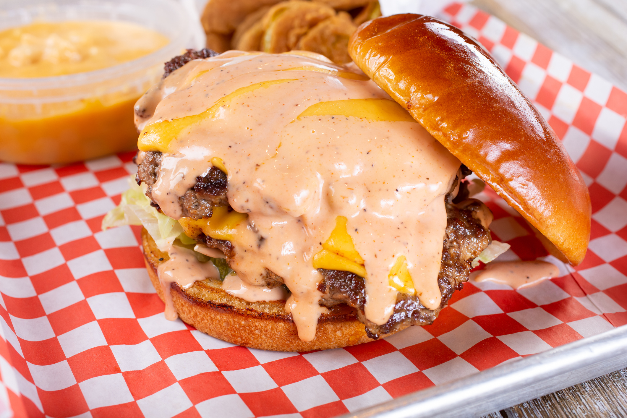 Discover the Secret of the InNOut Burger Sauce Smokin