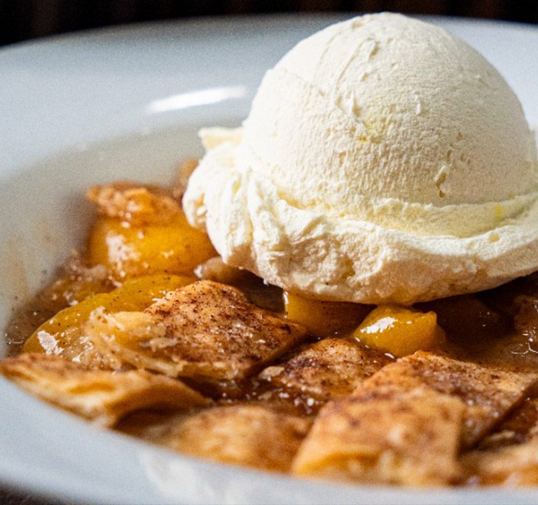 Peach Cobbler: A Southern Delight