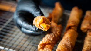 Peach Cobbler Egg Rolls: A Delicious Twist on a Classic Dessert