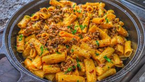 Creamy Garlic Beef Pasta: A Comforting Dish That Hits the Spot Every Time