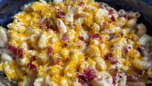Crockpot Mac and Cheese: The Creamiest, Cheesiest Comfort Food You’ll Ever Make